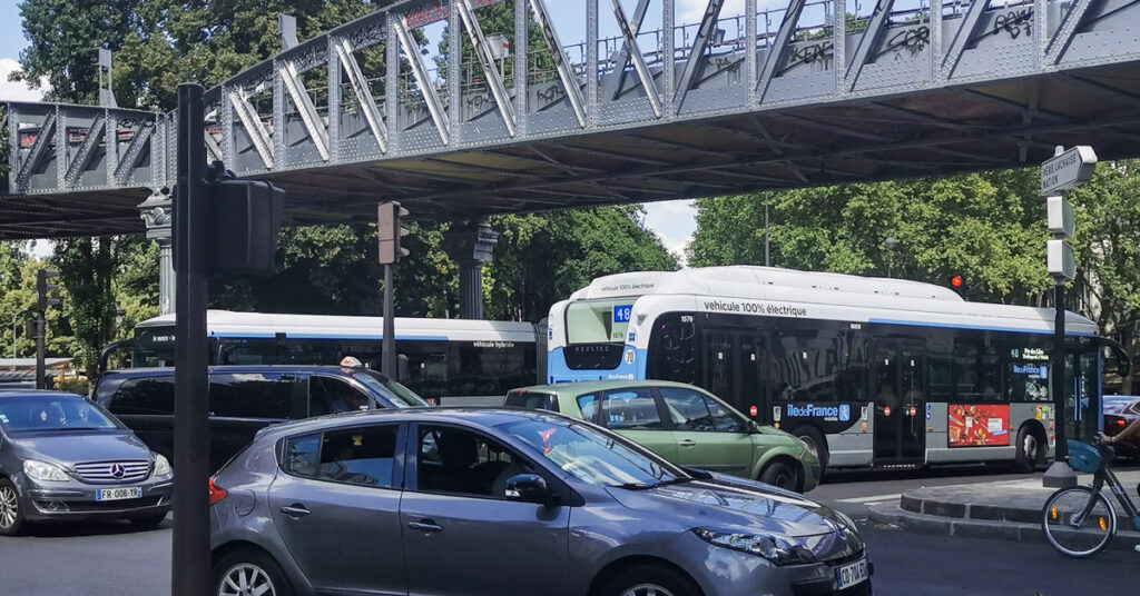 パリの渋滞